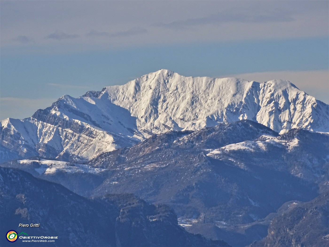 26 Zoom sul Grignone ammantato di neve.JPG